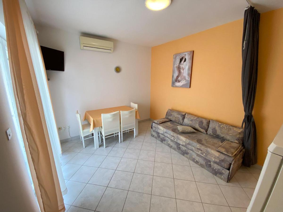 Apartments Pulic Zaboric Exterior foto